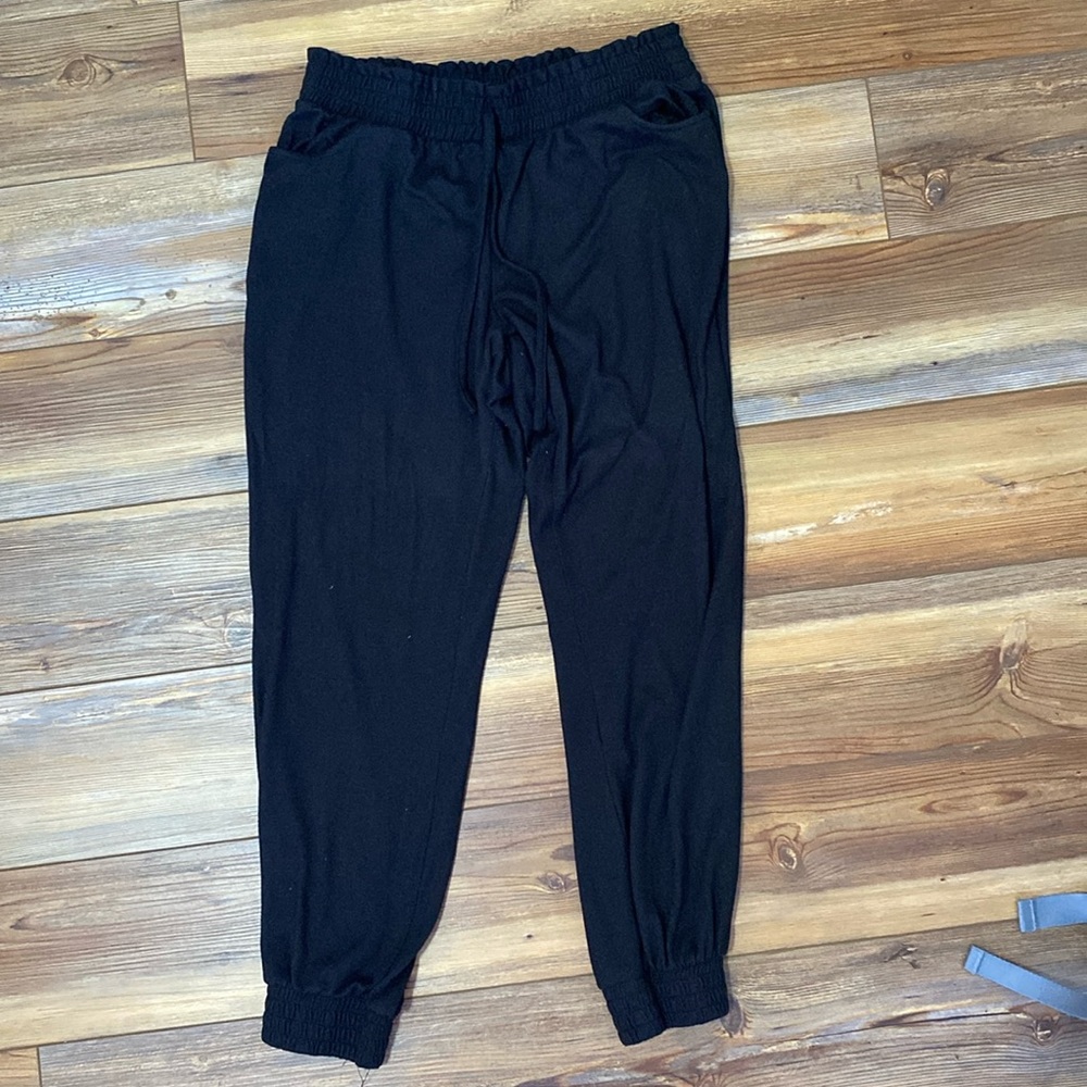 Maurice’s Jogger Pants // Size Small // Color: Black